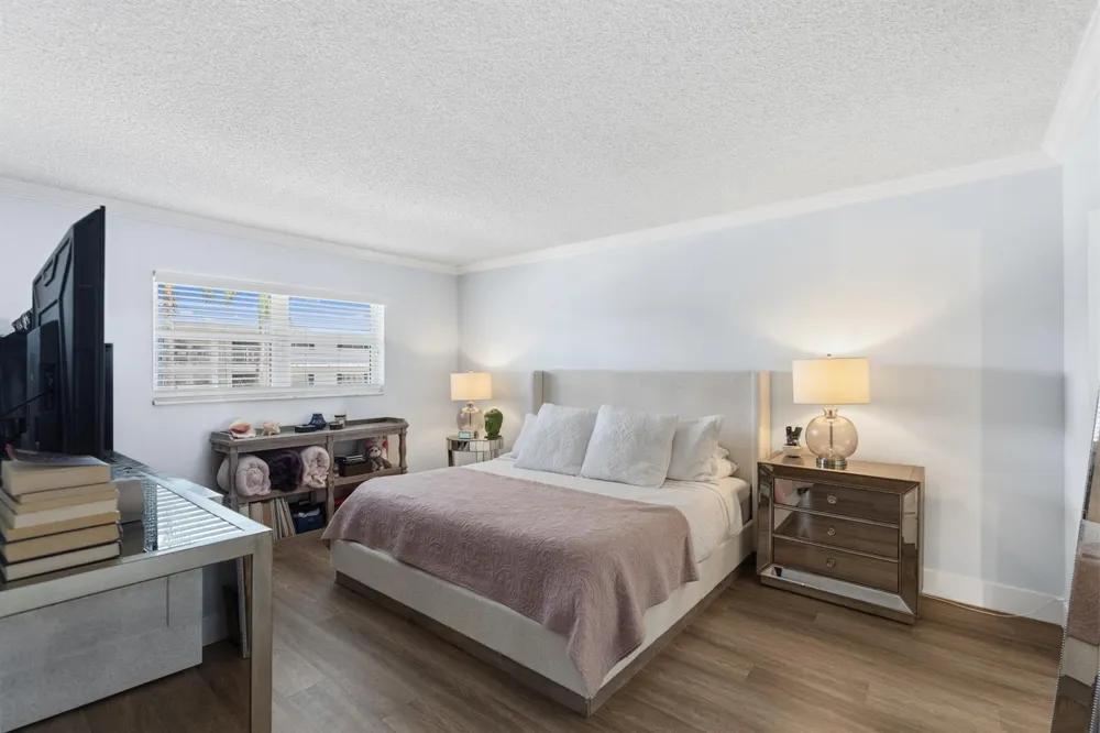 3050 NE 47TH COURT #203 Fort Lauderdale, FL 33308