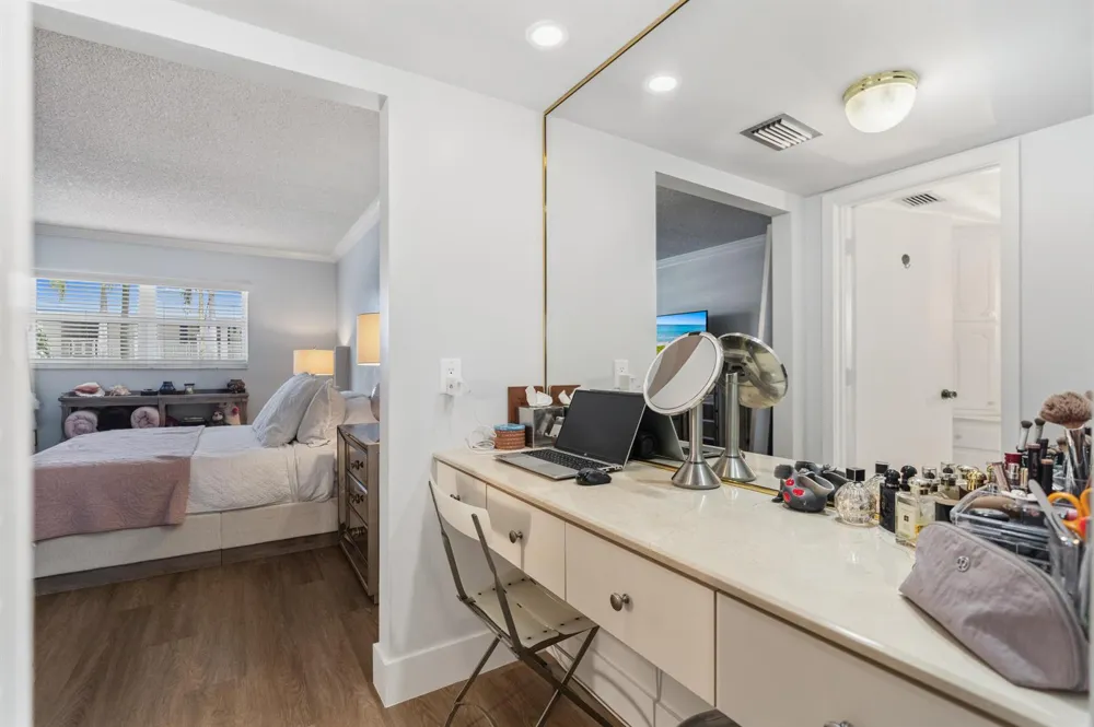 3050 NE 47TH COURT #203 Fort Lauderdale, FL 33308