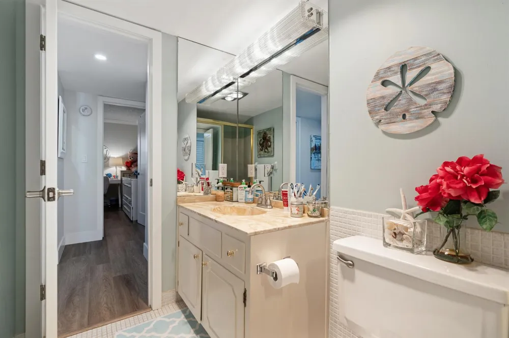 3050 NE 47TH COURT #203 Fort Lauderdale, FL 33308