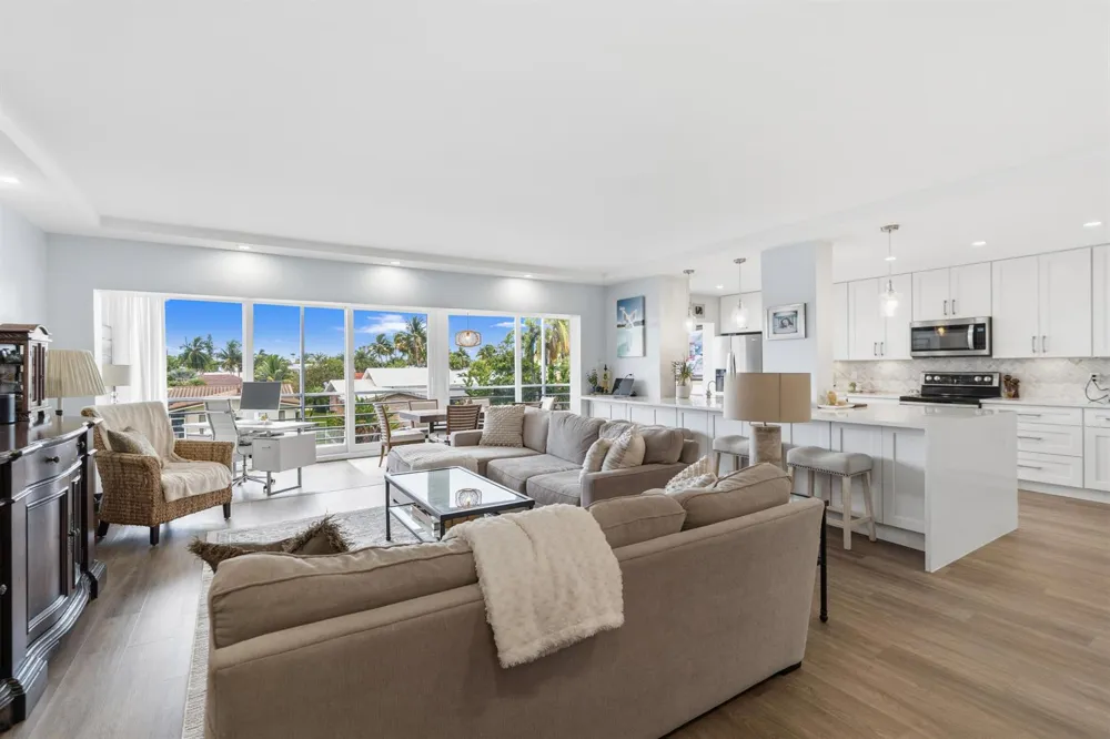 3050 NE 47TH COURT #203 Fort Lauderdale, FL 33308