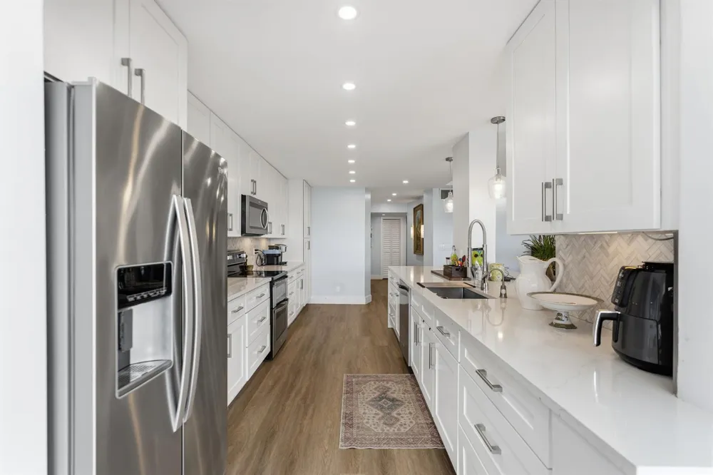 3050 NE 47TH COURT #203 Fort Lauderdale, FL 33308