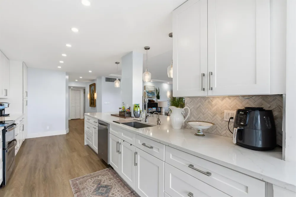 3050 NE 47TH COURT #203 Fort Lauderdale, FL 33308