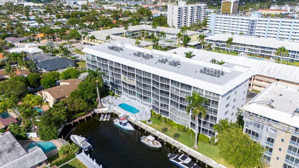 3050 NE 47TH COURT #203 Fort Lauderdale, FL 33308