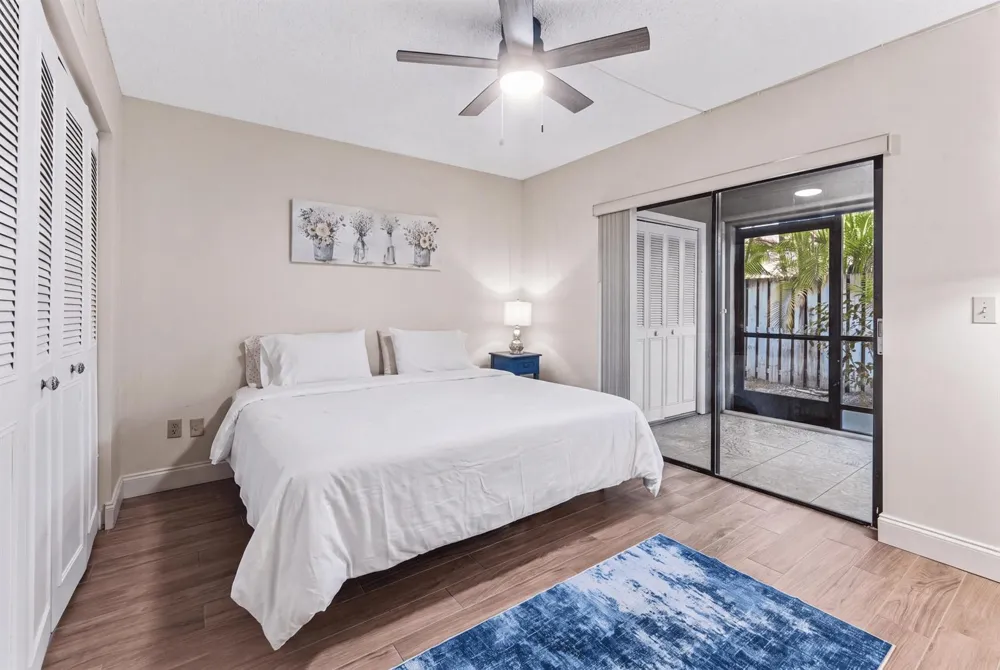 1611 Cabot Lane #3 Wellington, FL 33414