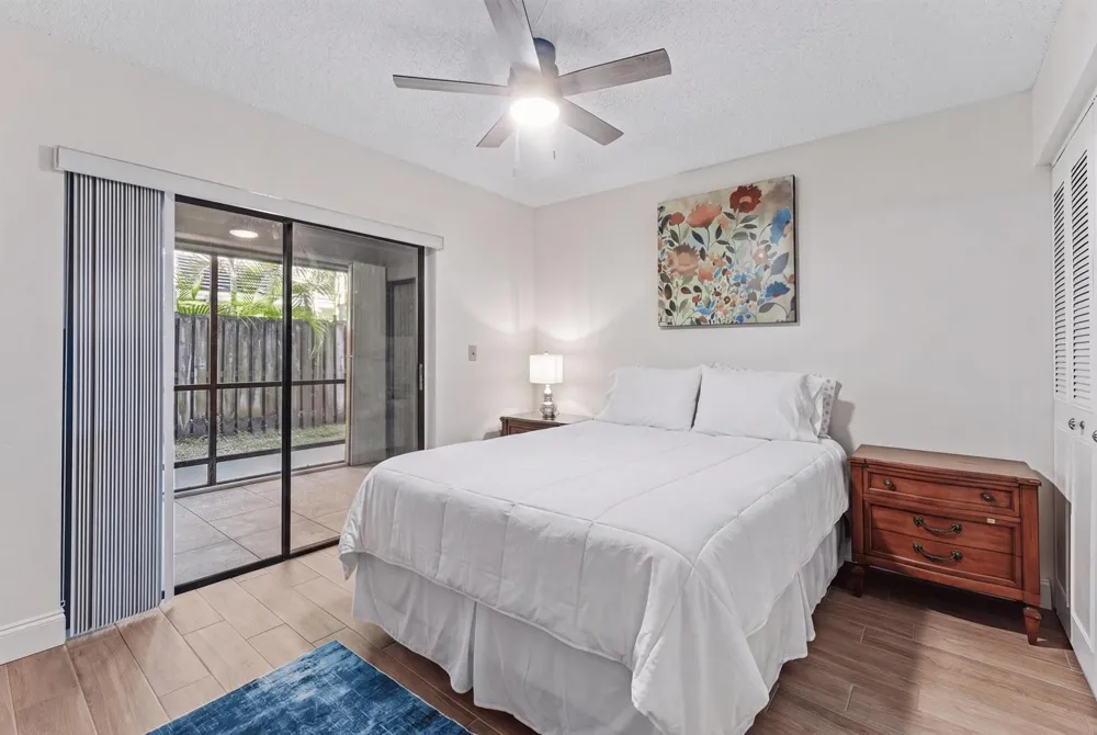 1611 Cabot Lane #3 Wellington, FL 33414