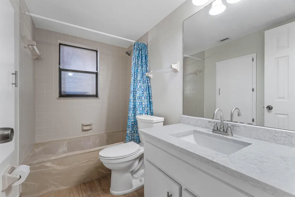 1611 Cabot Lane #3 Wellington, FL 33414