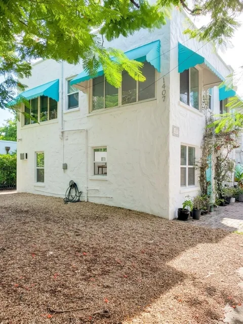 1407 SE 2ND STREET #C