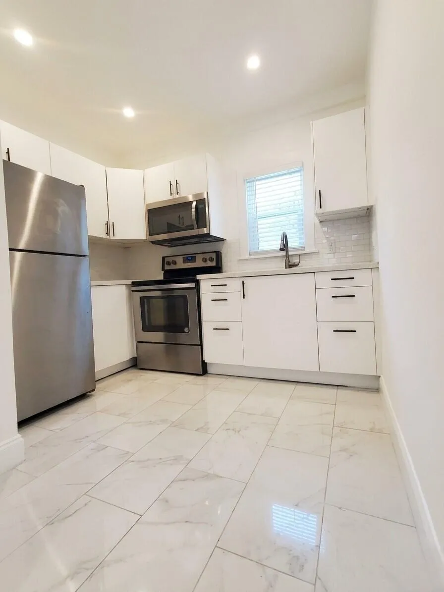 1407 SE 2ND STREET #C Fort Lauderdale, FL 33301
