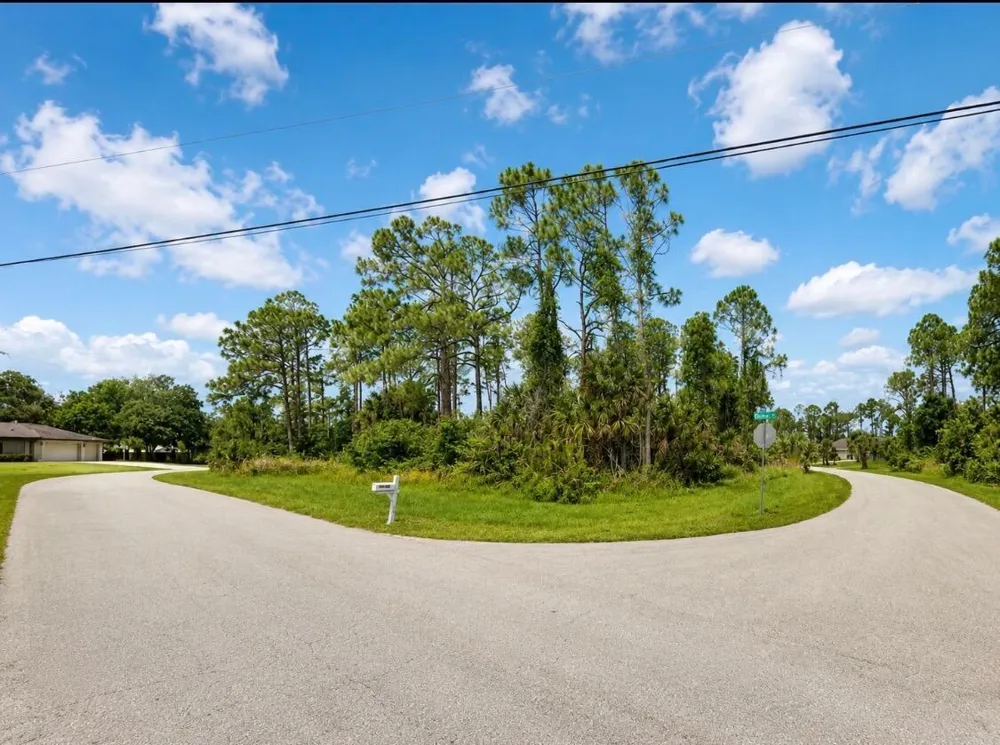 Glenan Road North Port, FL 34288