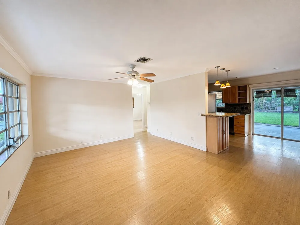 1401 S DEERFIELD AVENUE Deerfield Beach, FL 33441
