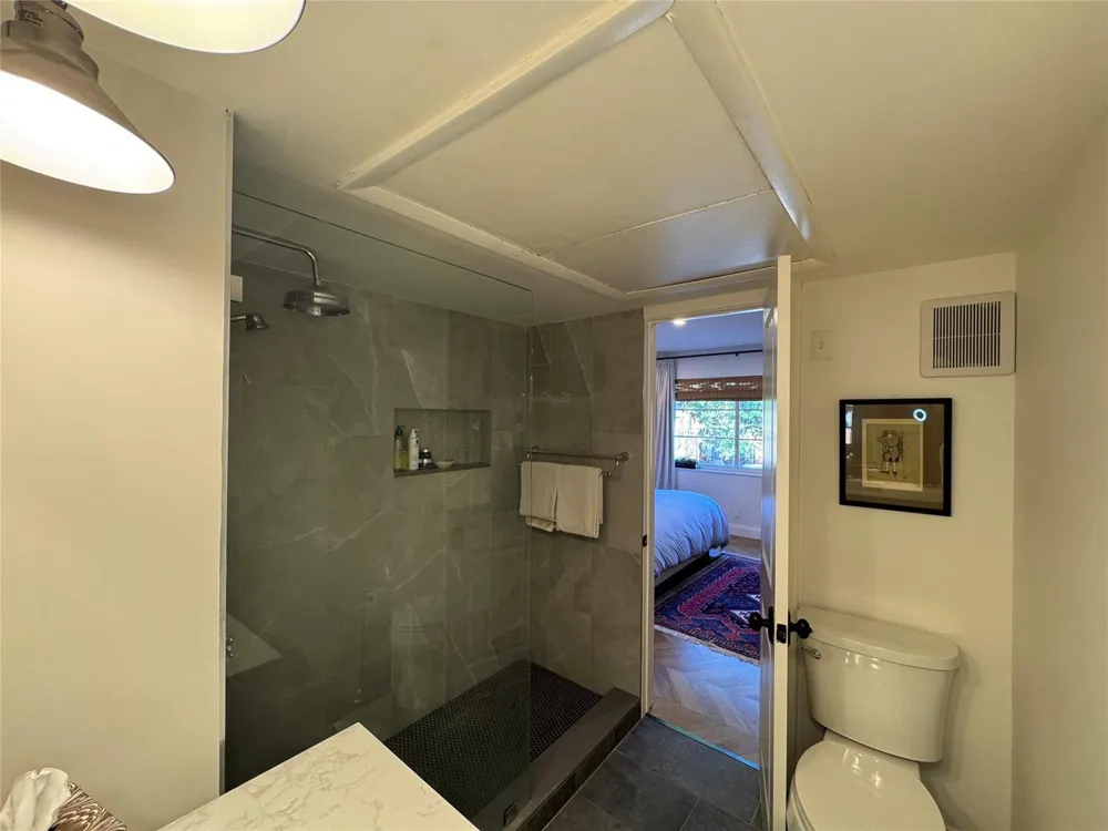 9 NE 19TH COURT #211C Wilton Manors, FL 33305