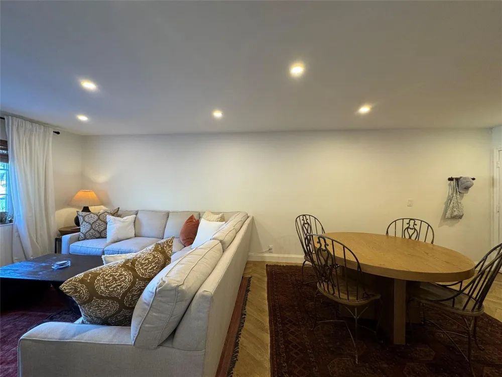 9 NE 19TH COURT #211C Wilton Manors, FL 33305