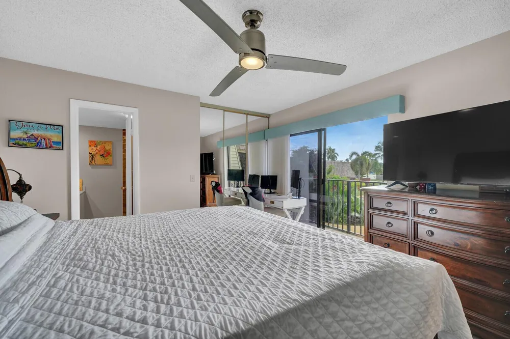 2716 SW 15th Street Deerfield Beach, FL 33442