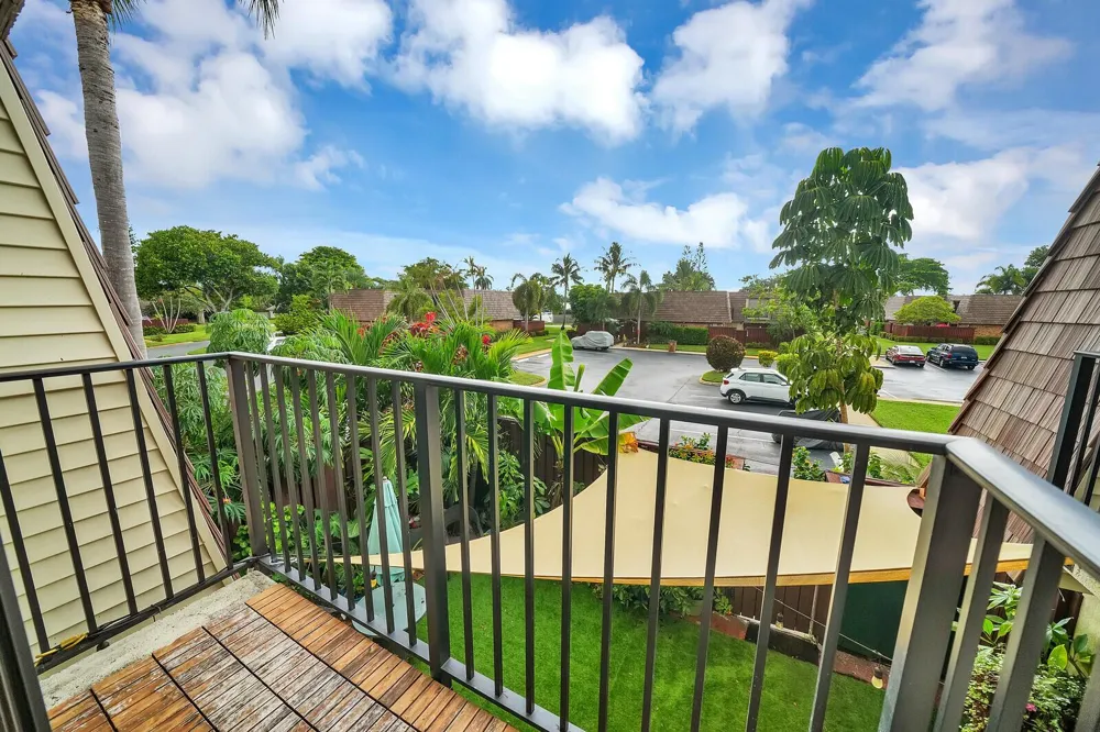 2716 SW 15th Street Deerfield Beach, FL 33442