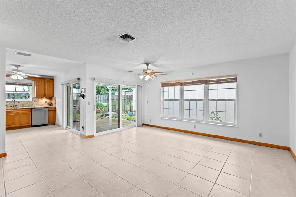5611 SW 97TH TERRACE Cooper City, FL 33328