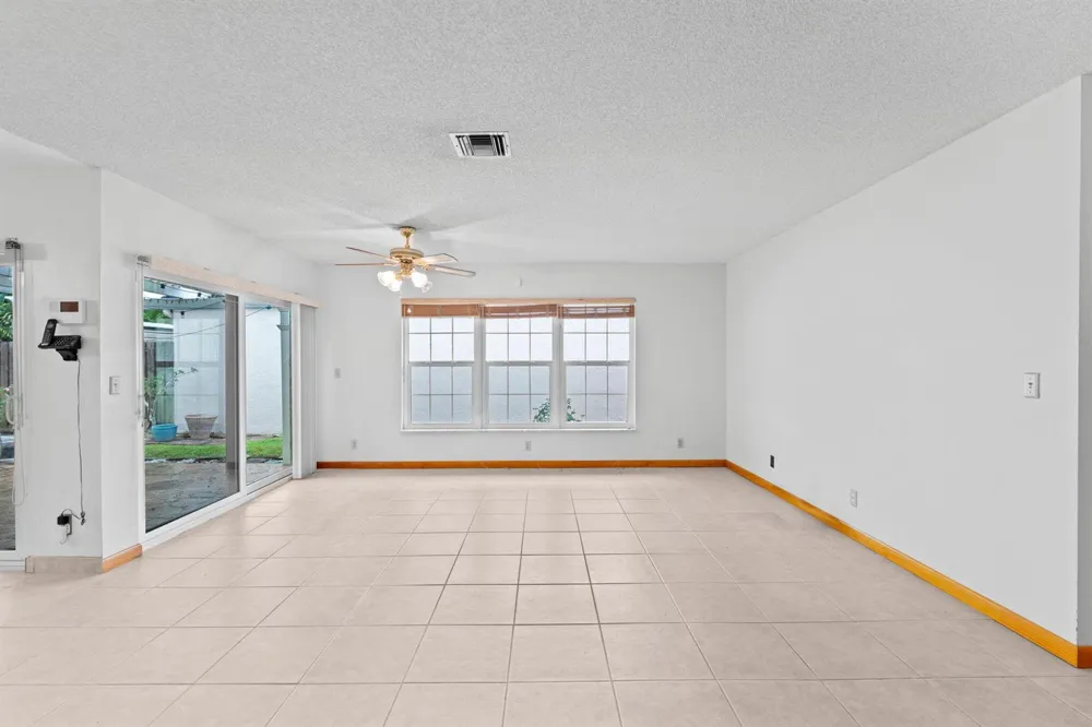 5611 SW 97TH TERRACE Cooper City, FL 33328