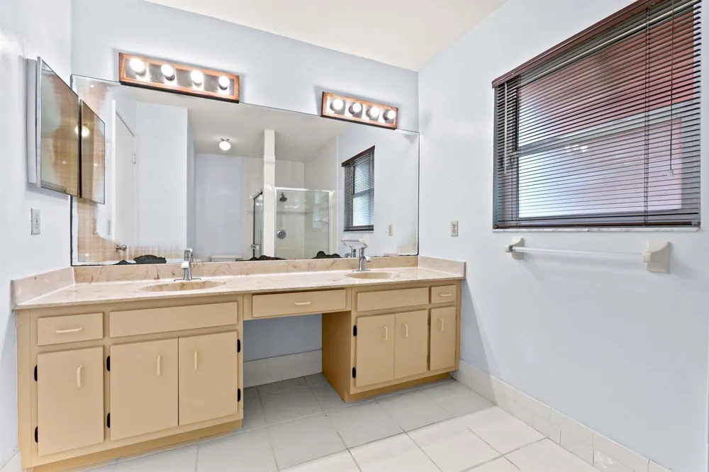 5611 SW 97TH TERRACE Cooper City, FL 33328