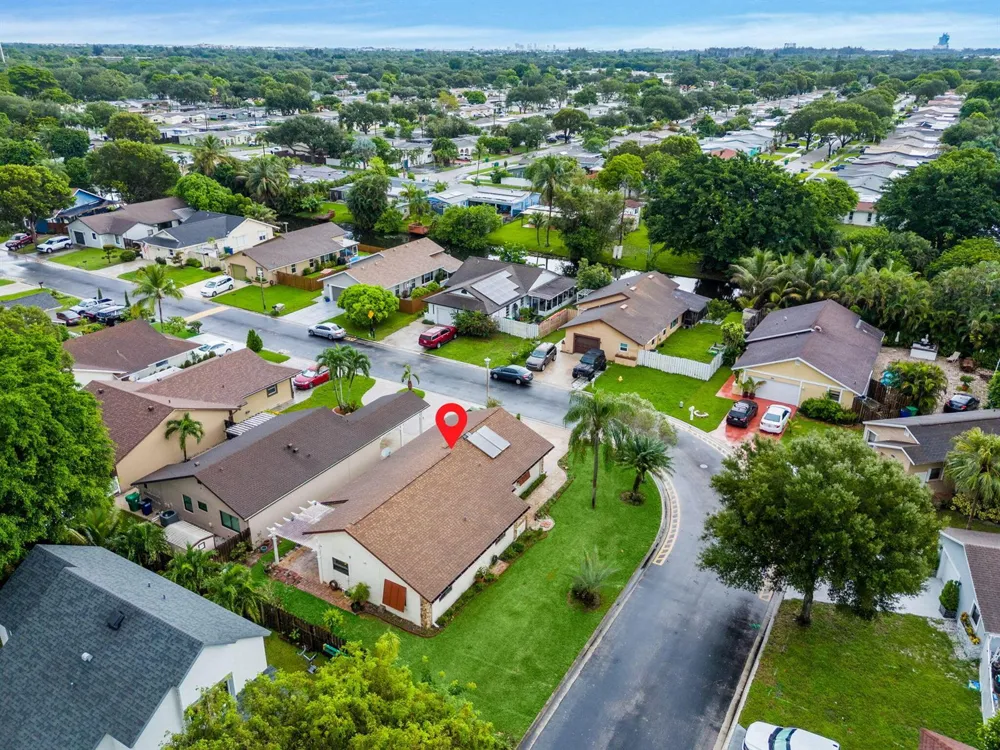 5611 SW 97TH TERRACE Cooper City, FL 33328