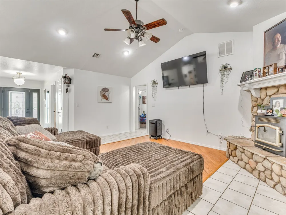 14395 E 430 ROAD Claremore, OK 74017
