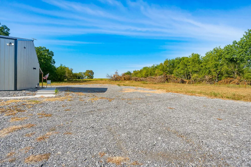 16751 County Road 1620 Fitzhugh, OK 74843