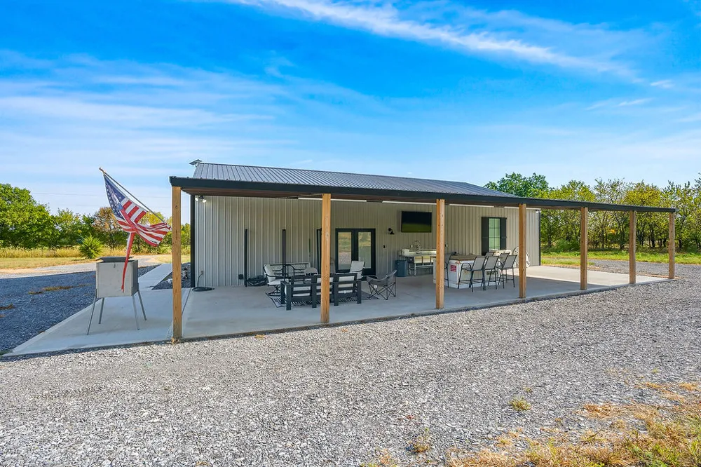 16751 County Road 1620 Fitzhugh, OK 74843