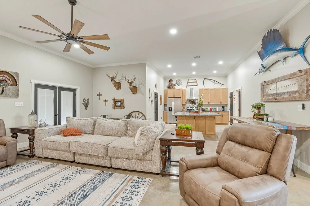 16751 County Road 1620 Fitzhugh, OK 74843