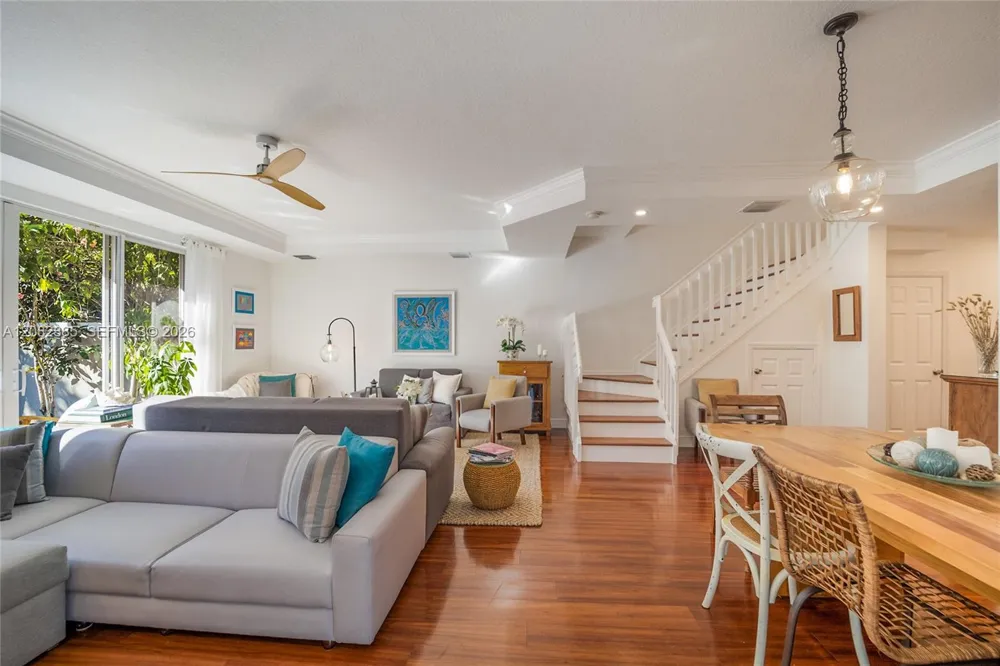 2656 NE 30th Pl Fort Lauderdale, FL 33306