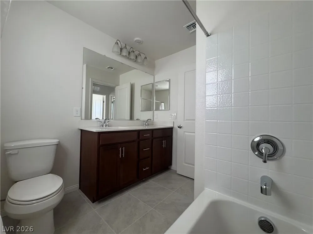 9562 Granville Bridge Street Las Vegas, NV 89139