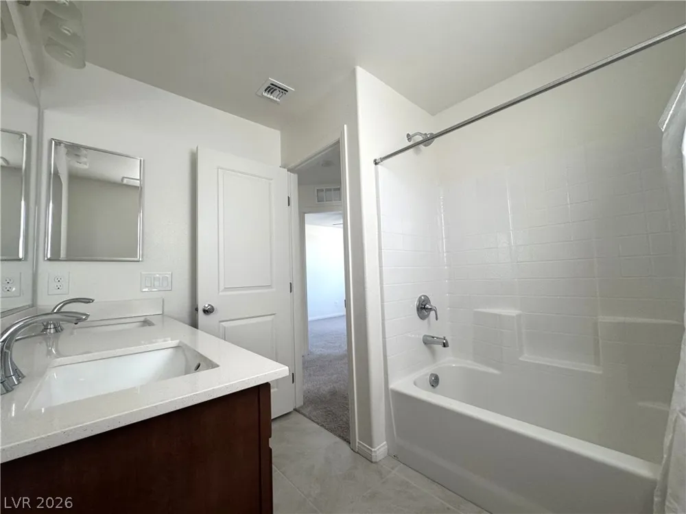 9562 Granville Bridge Street Las Vegas, NV 89139