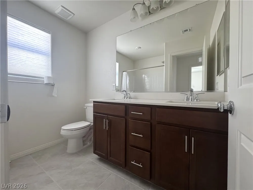9562 Granville Bridge Street Las Vegas, NV 89139