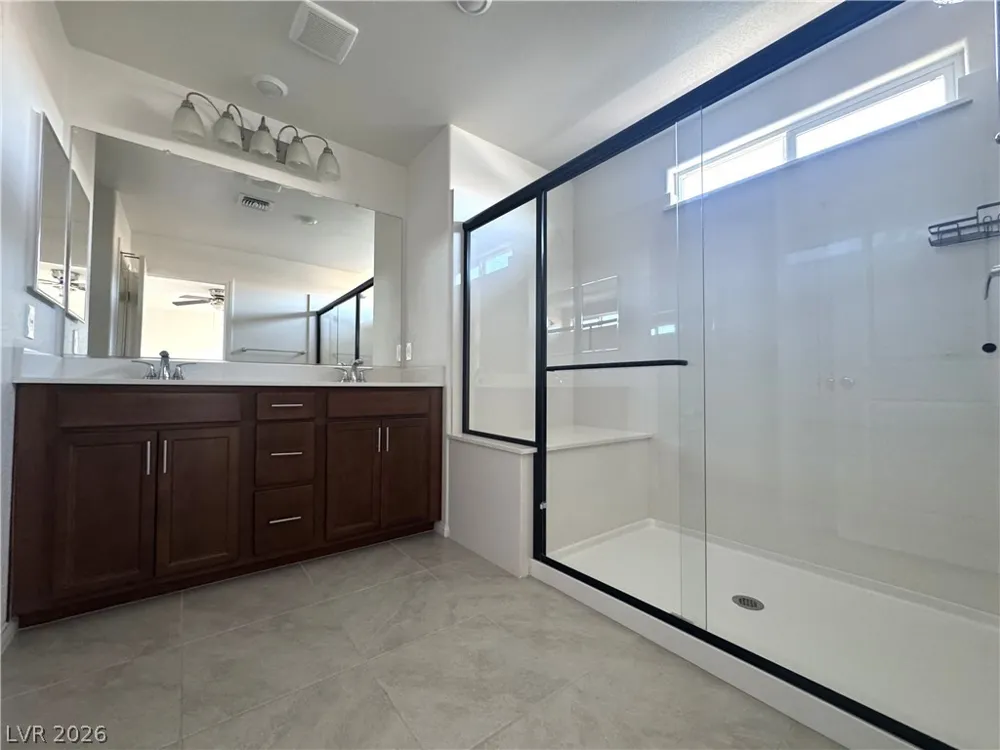 9562 Granville Bridge Street Las Vegas, NV 89139