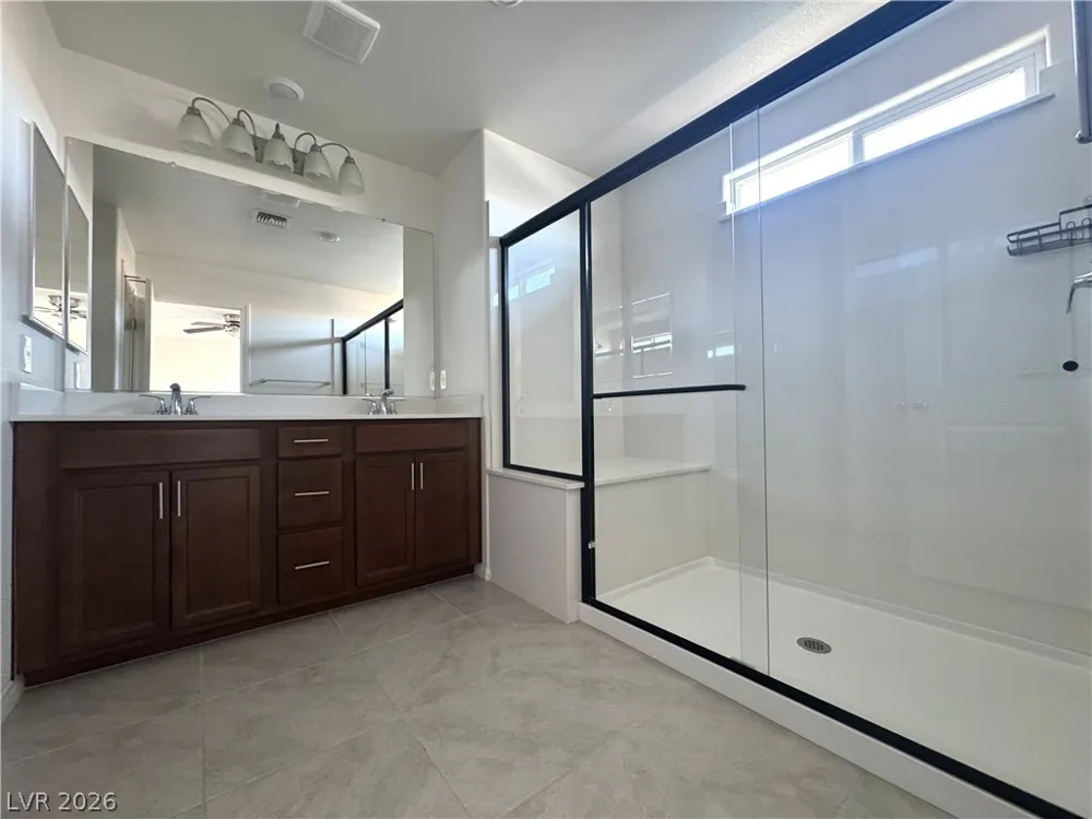9562 Granville Bridge Street Las Vegas, NV 89139