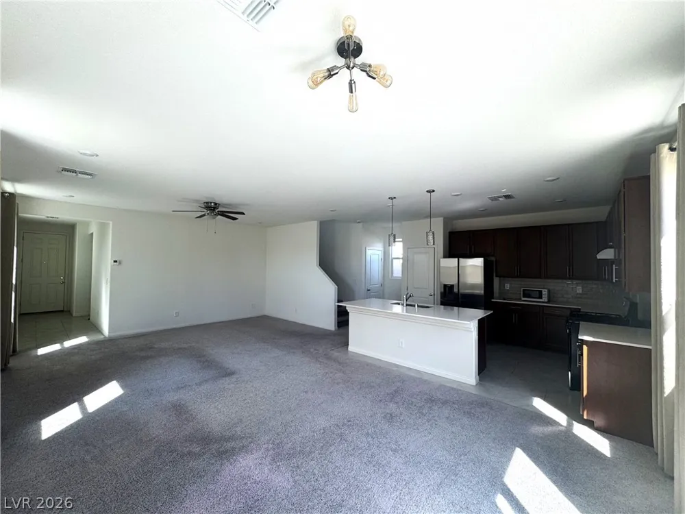 9562 Granville Bridge Street Las Vegas, NV 89139
