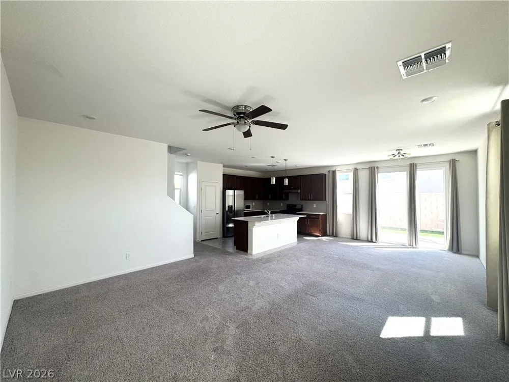 9562 Granville Bridge Street Las Vegas, NV 89139