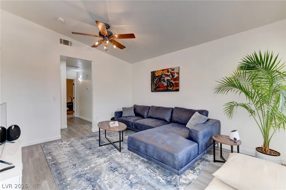 520 Arrowhead Trail #322 Henderson, NV 89015