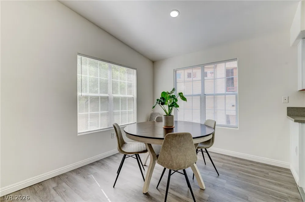 520 Arrowhead Trail #322 Henderson, NV 89015