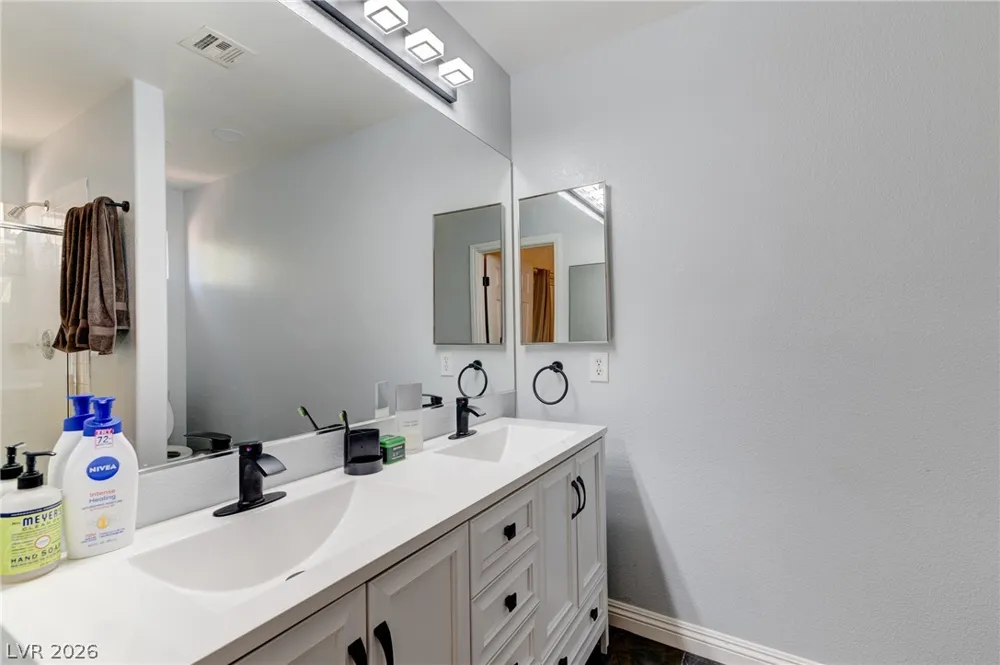 520 Arrowhead Trail #322 Henderson, NV 89015