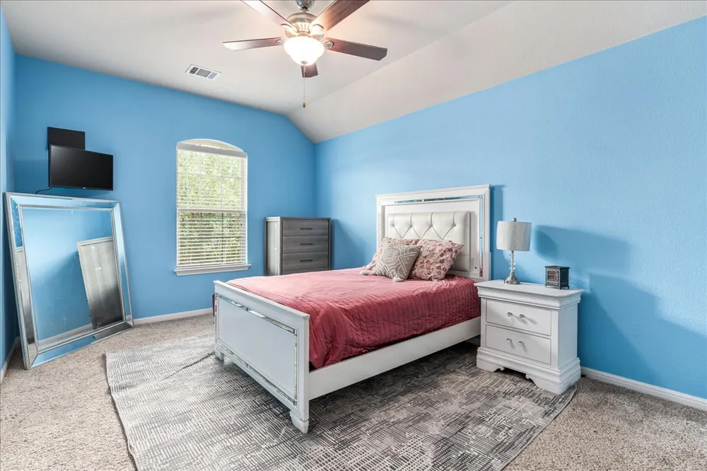1901 Meandering Meadows Drive Pflugerville, TX 78660