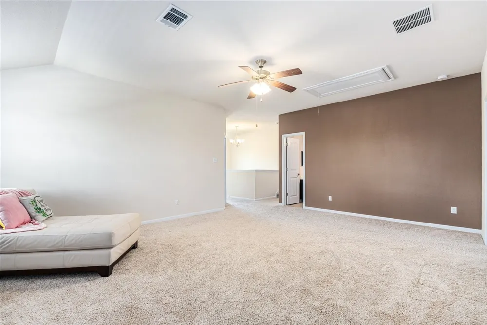 1901 Meandering Meadows Drive Pflugerville, TX 78660