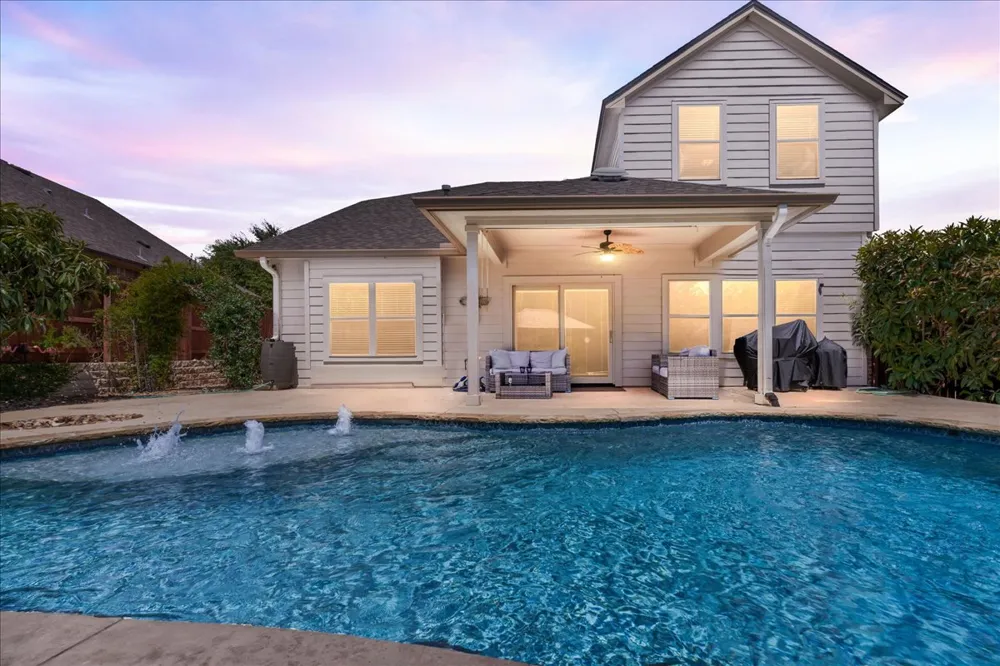 1901 Meandering Meadows Drive Pflugerville, TX 78660