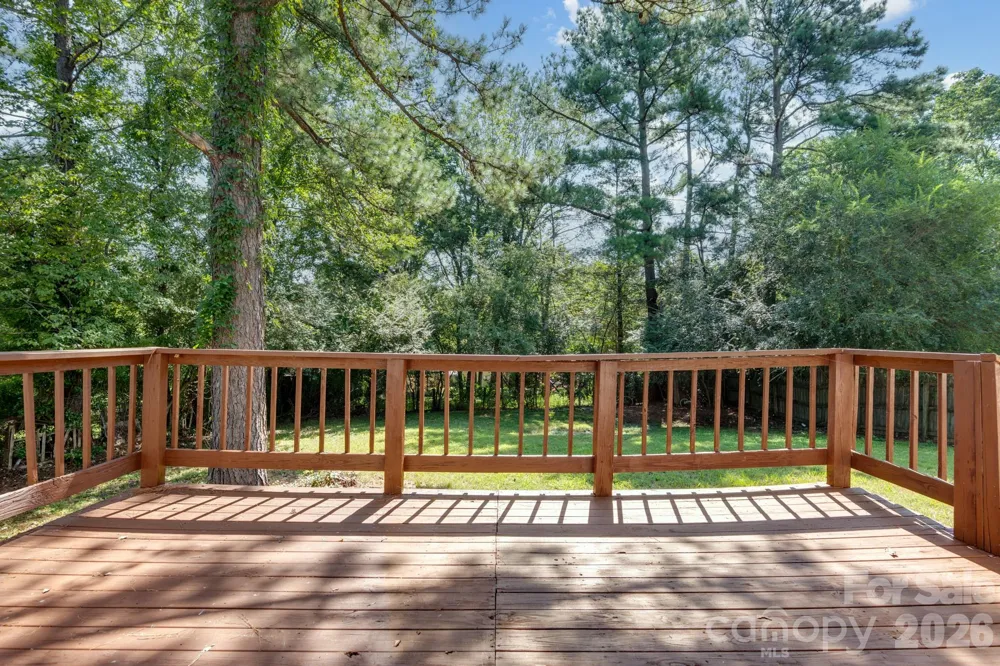 5300 Rolling Oak Lane Charlotte, NC 28227
