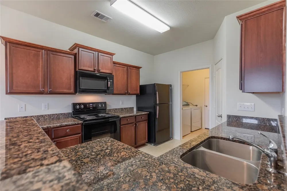 2315 Seabourne Trails Road Rosenberg, TX 77469
