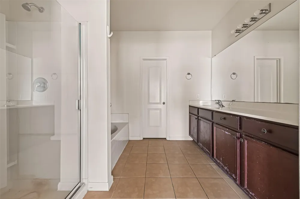 2315 Seabourne Trails Road Rosenberg, TX 77469