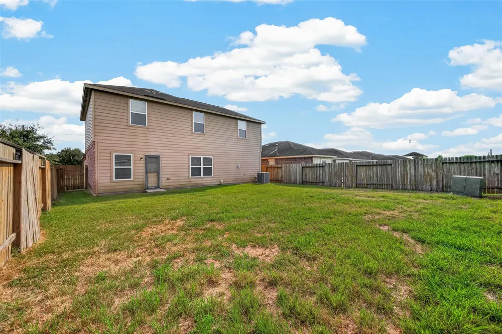 2315 Seabourne Trails Road Rosenberg, TX 77469