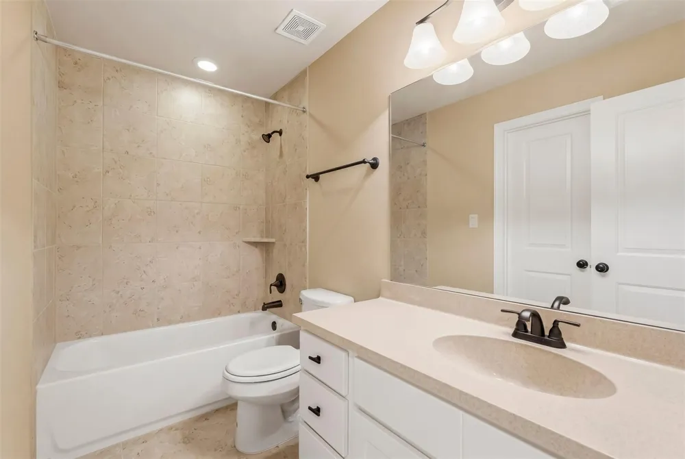 6139 Logan Creek Lane Sugar Land, TX 77479
