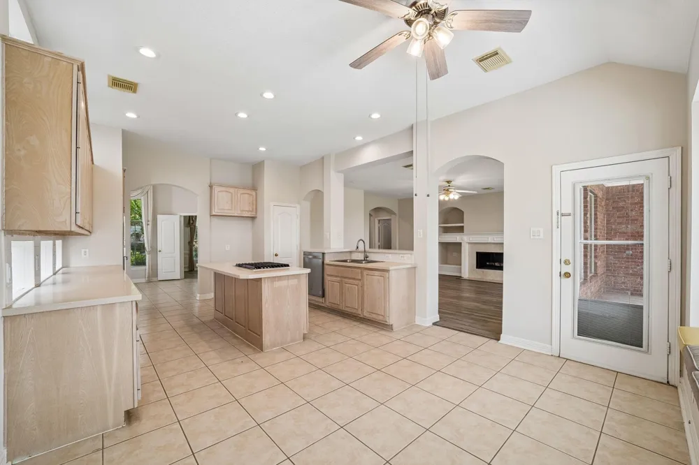 5807 Bayberry Way Sugar Land, TX 77479