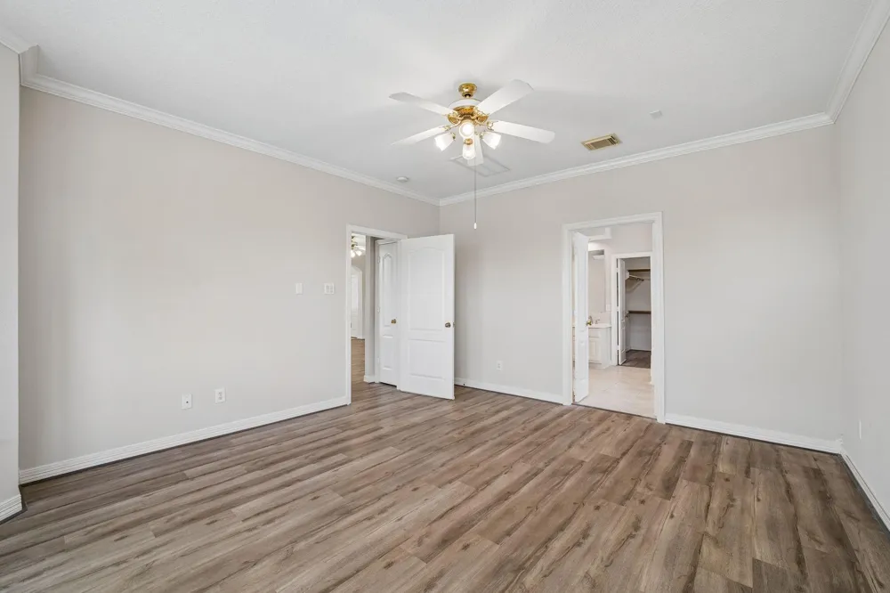 5807 Bayberry Way Sugar Land, TX 77479