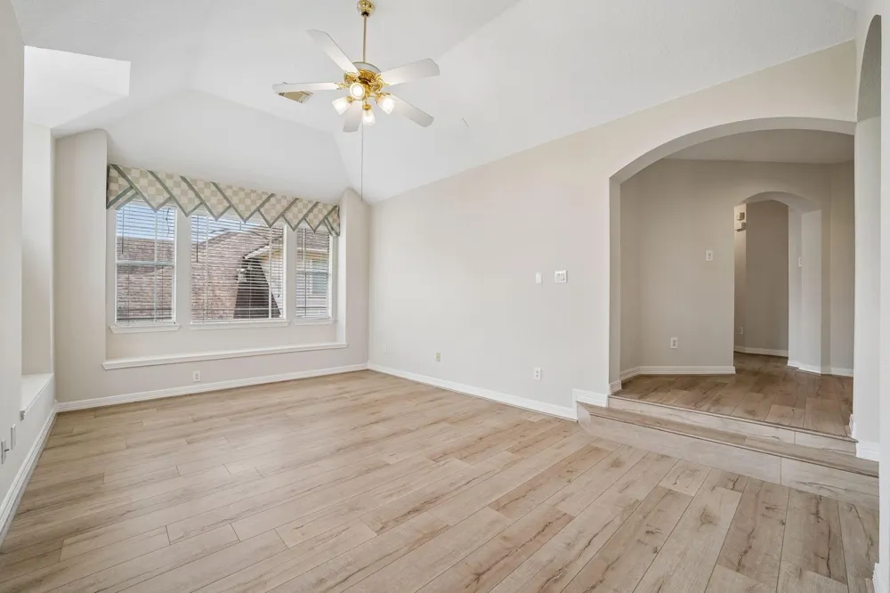5807 Bayberry Way Sugar Land, TX 77479