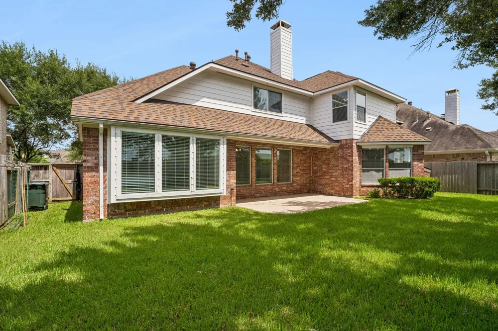 5807 Bayberry Way Sugar Land, TX 77479