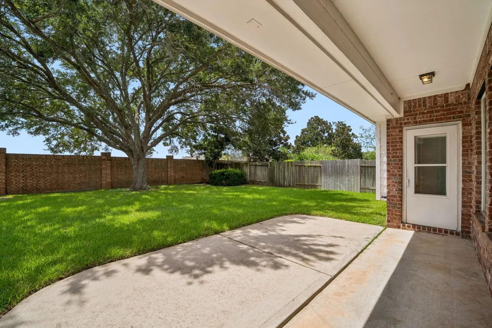 5807 Bayberry Way Sugar Land, TX 77479